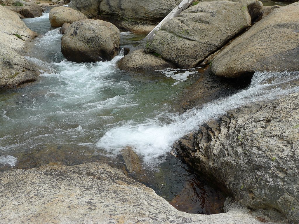 RuggedPeak 105